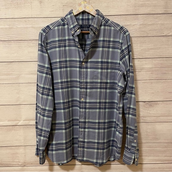 Vineyard Vines Plaid Twill Button Down Classic Fit Shirt - Picture 1 of 5